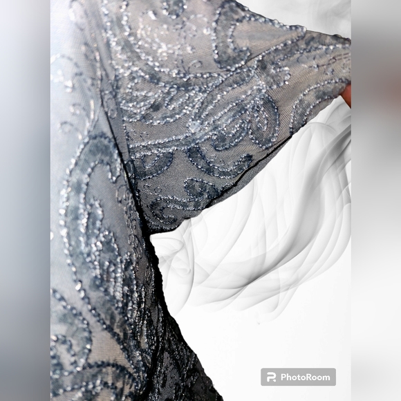 R & M RICHARDS EVENING GOWN - Picture 6 of 9